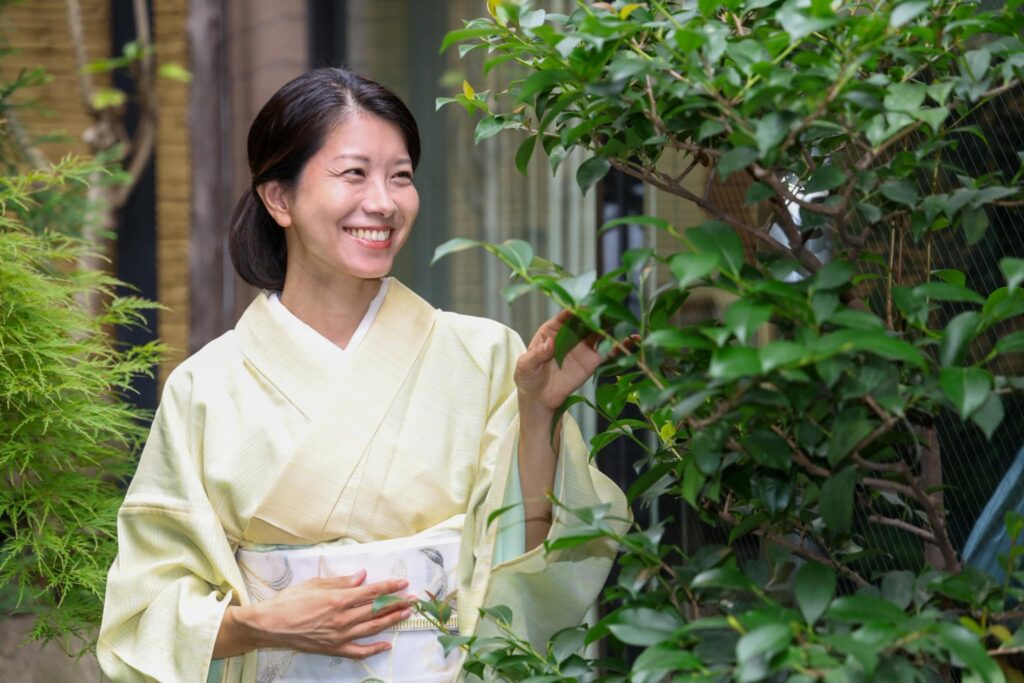 「襟が自然で苦しくない」田原香織さんの着物体験
